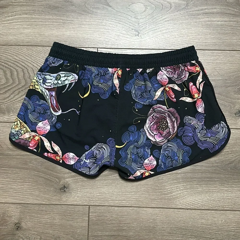 Along 1.5” Men’s Classic‎ Black Floral Snake Lined Swim Shorts Size Large
